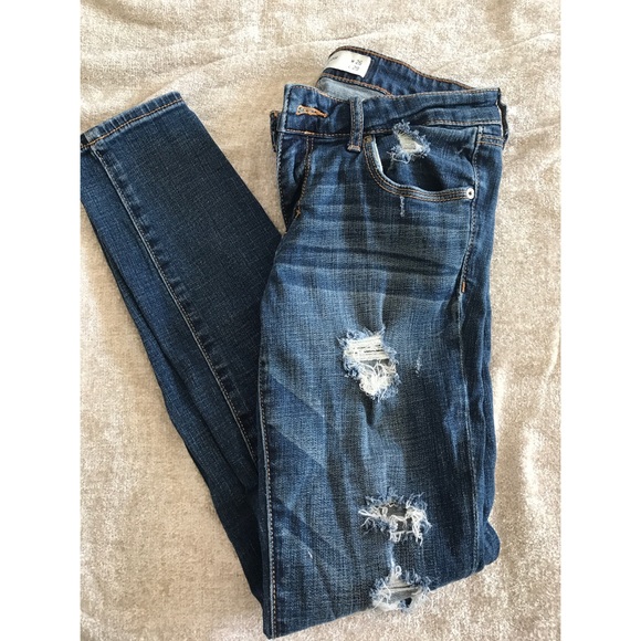 Abercrombie and Fitch distressed skinny jeans - Picture 2 of 7